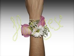 Corsage 2